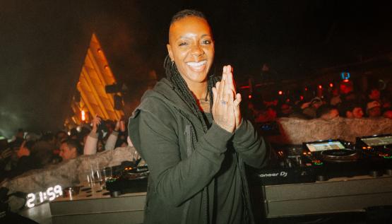 SYREETA 
